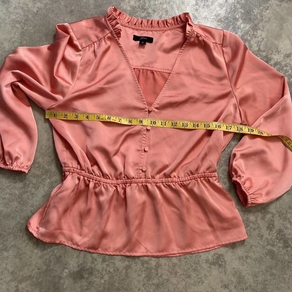 J Crew V-neck button detail peplum top Pink Salmon Womens size 6 Style AC668 - Picture 5 of 12